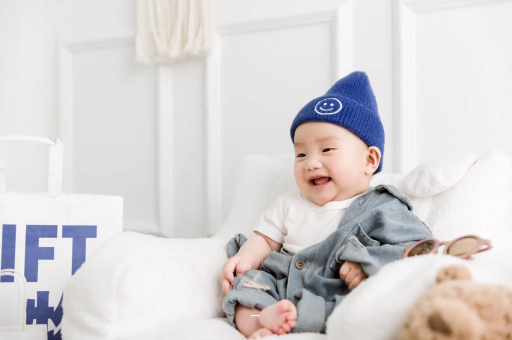 盘锦宝宝多久开始攒肚